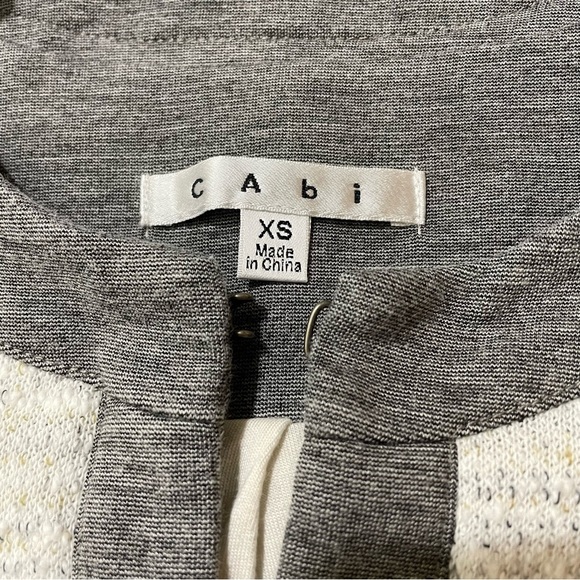 CAbi Womens Two Tone Cotton Blend Jacket Cream Gray Hook & Loop Closure Size XS - Picture 5 of 5